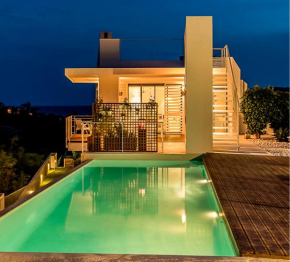 Casa con piscina 